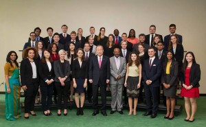 Delegatii de tineret alături de Excelența Sa, Ban-Ki Moon